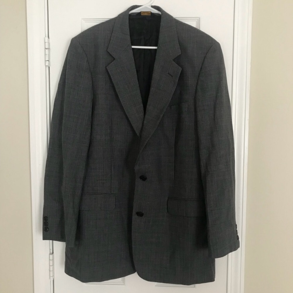Grey Brooke’s brothers blazer